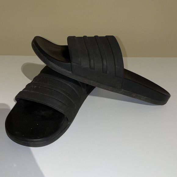 Adidas Adilette slides black comfort mens slip on casual comfortable sandal 9 - Picture 2 of 4